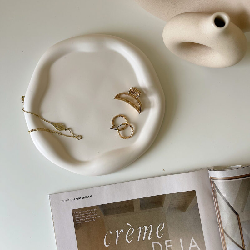 Round Cloud Tray